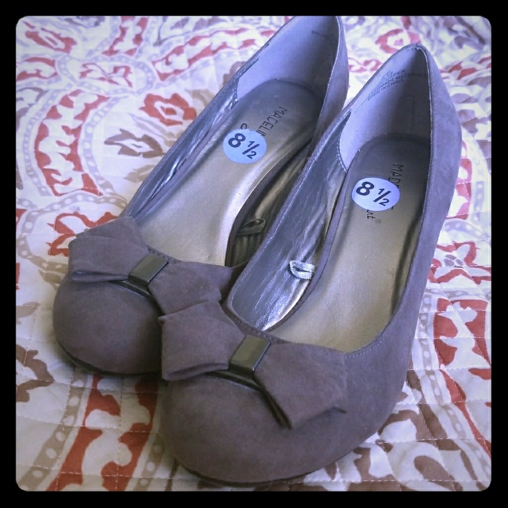 Madeline Stuart Heels with Bow 8.5